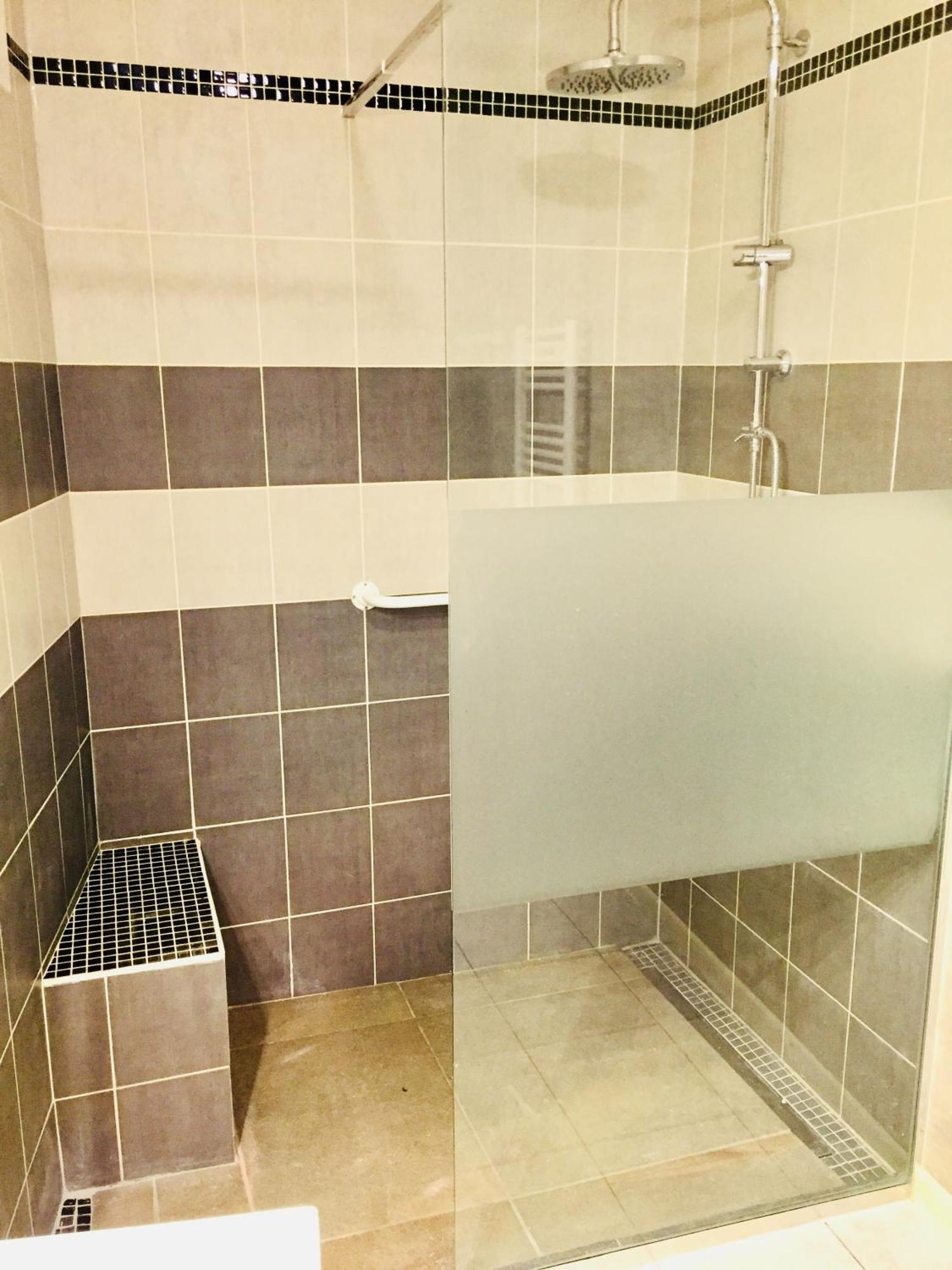 Bigorra Centre Le Sanctuaire La Grotte , Parking Apartment *